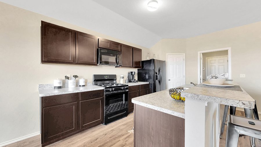 Kitchen (Lennar RC Magnolia plan image)